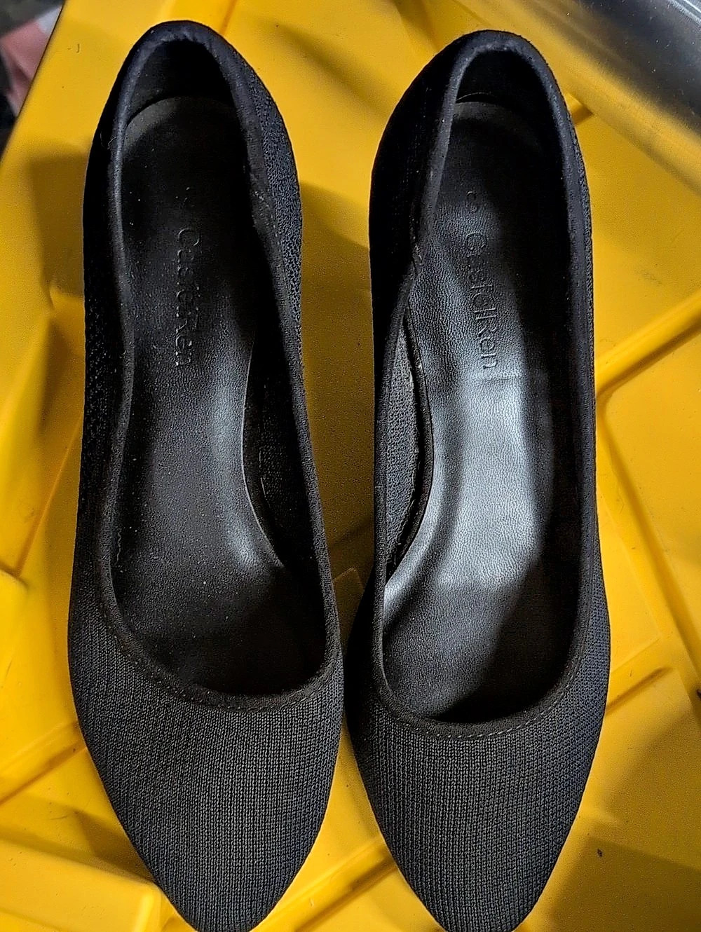 Black Pointed-Toe Heels